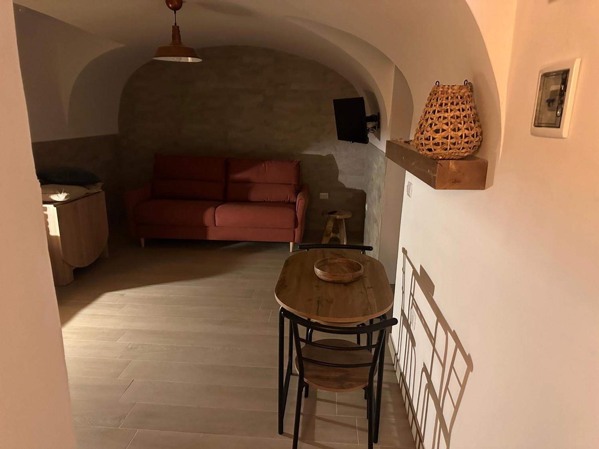 Mariella Vernile Civitella Roveto Esterno foto